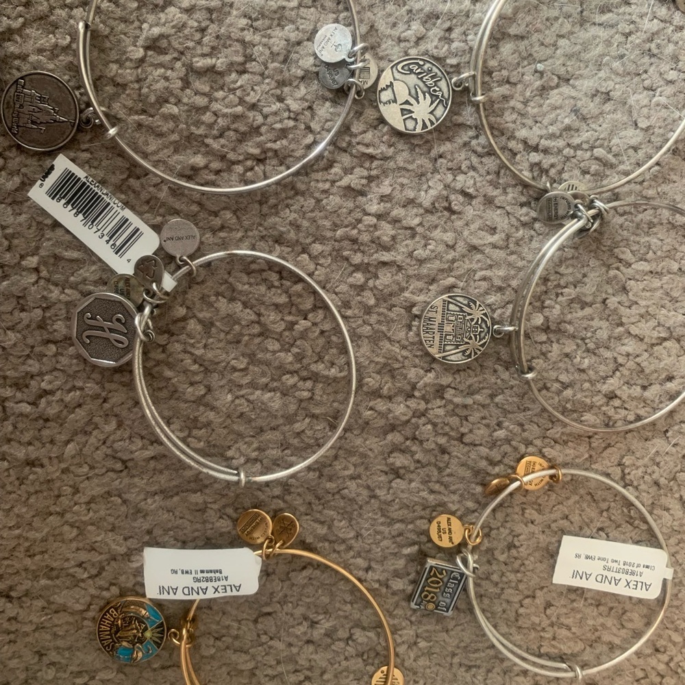 7 Alex & anis, 1 Abercrombie, 3 no name bracelets